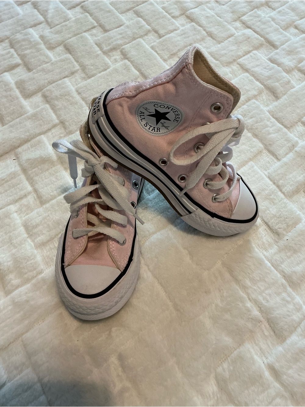 Converse Chuck Taylor All Star Kids Pink High Top Sneakers size 11.5